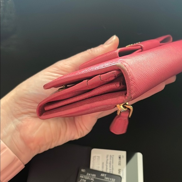 Prada Pink Saffiano Bow Wallet - Picture 7 of 11